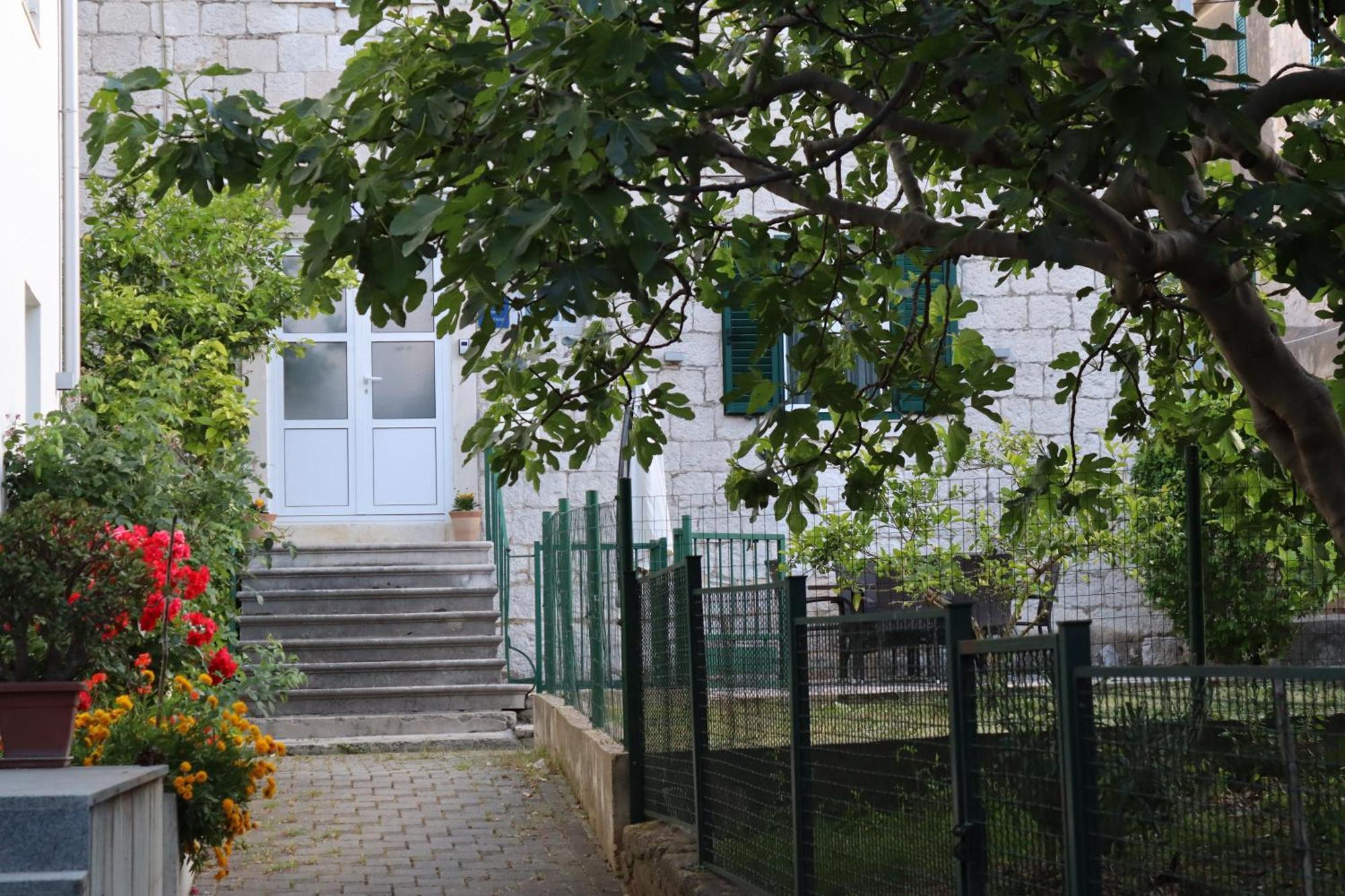 Apartment Cetina Сплит Екстериор снимка